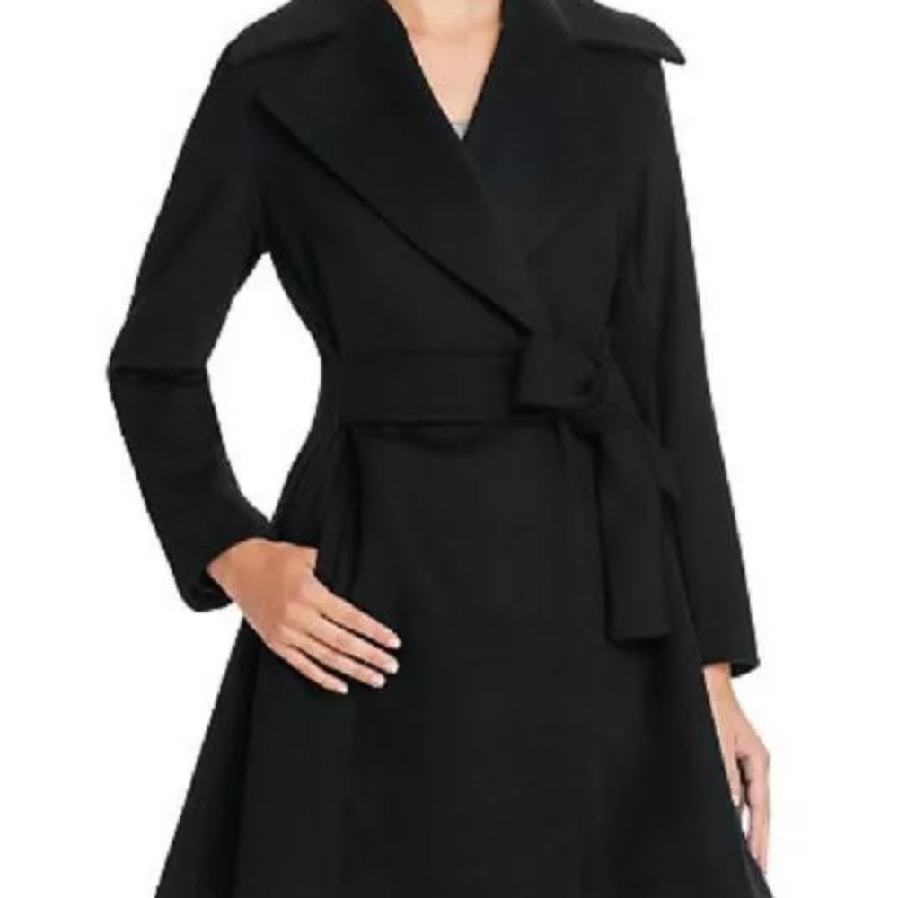 Trina Turk Wrap Fit and Flare Black 8 coat